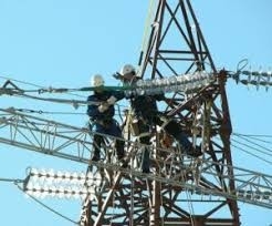 กรณี บริษัท ล่าสุดเกี่ยวกับ OPGW-- สายกราวด์ของพลังงานแสง