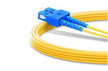LC - SC สายแพทช์ไฟเบอร์ออปติกโหมดเดียวความทนทาน 500 รอบ ISO9001